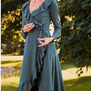 Matilda, Jane reunion, wraparound ruffle dress Womens Size Small